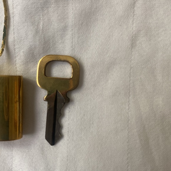 Louis Vuitton Gold Lock and Key on Chain - Picture 7 of 7